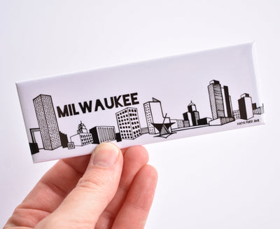 Milwaukee Skyline Magnet